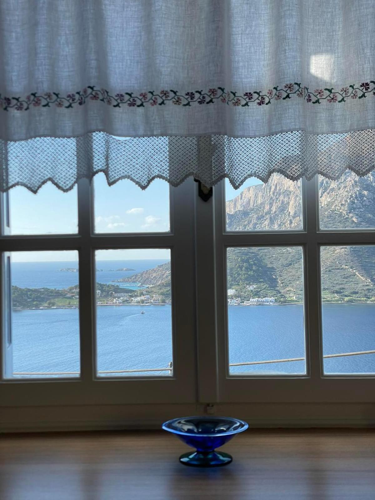 Villa Next To The Sea!! Myrties Exteriör bild